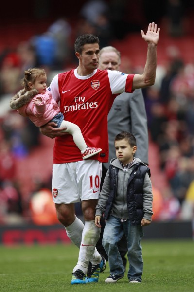 NAVI, Spirit , Vitality , 和 Mouz 收到 IEM 成都 2025 的邀请